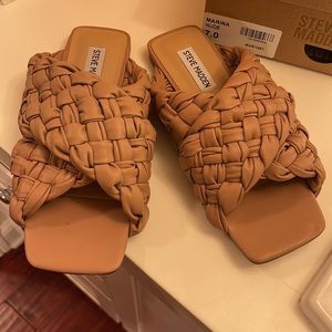 Steve Madden marina sandals size 7 NIB